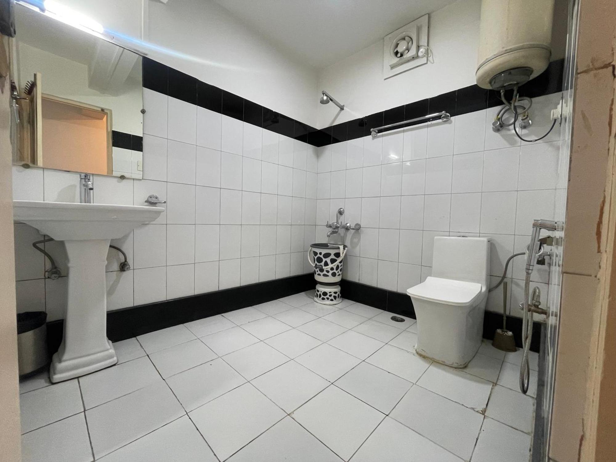 Hotel Senorita Srīnagar Kültér fotó
